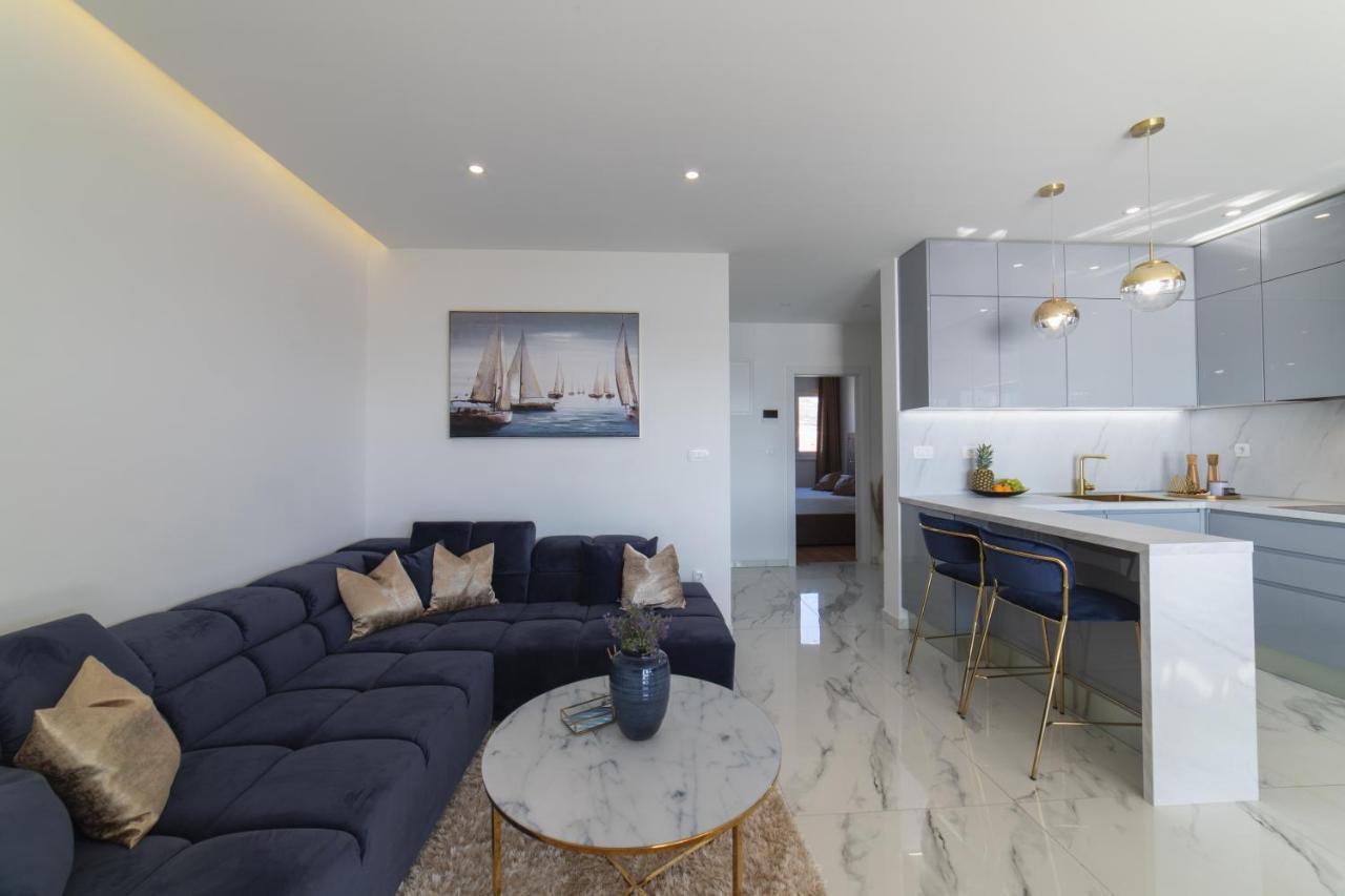 Apartman Blue Wave トロギール エクステリア 写真